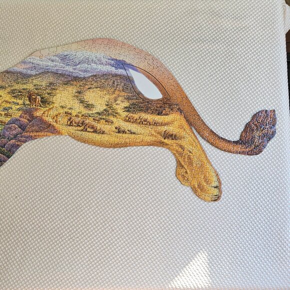 1000 Piece F. X. Schmid Puzzle - Lion Shaped Jigsaw - Pride of the Plains - Picture 3 of 12